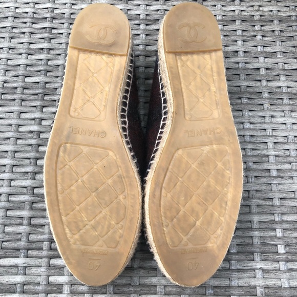 CHANEL Gray, Red and Navy Plaid Espadrilles BNWOB - Picture 7 of 8